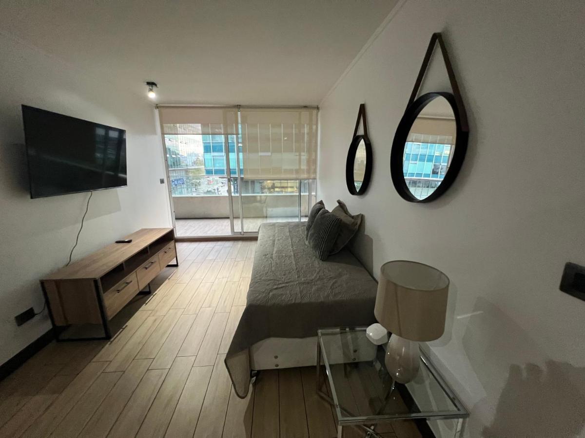Apartamento 28 Metros Costado Clinica Condes ,hasta 5 Personas *